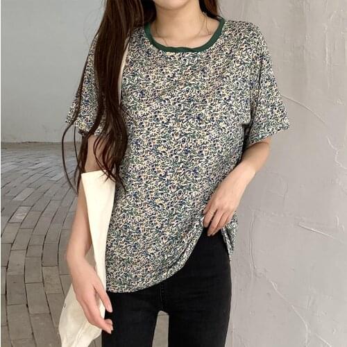 Casual Loose T Shirt Women Summer 2021 Korean Style Vintage Floral Print Round Neck Short Sleeve T-Shirt Tops T633
