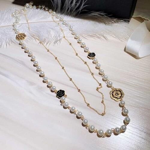 Luxury Camellia Pearl Long Woman Necklace Sweater Chain collane lunghe donna Rose Flower layered Party Necklace