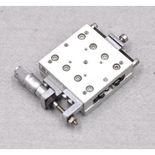 Y-axis KOHZU precision machine XM04A-S1 optical high-precision displacement fine-tuning sliding table manual 40*40mm table