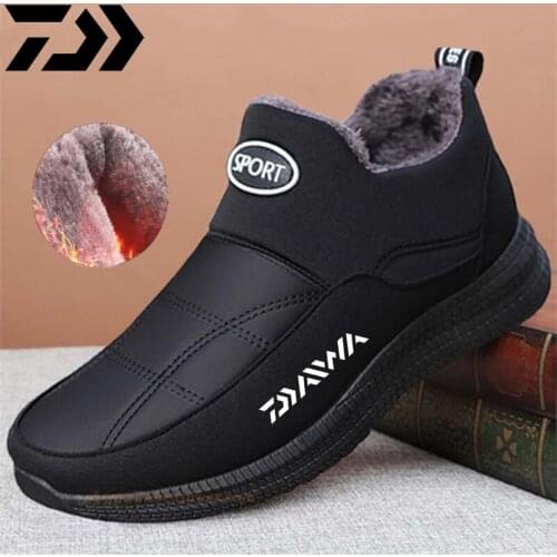 Winter Men Daiwa 2020 New Fashion Men Casual Warm Shoes Comfortable Plush Men Warm Fur Flats Outdoor Footwear Fishng Snow Boots