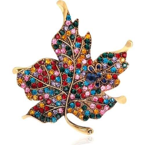 Exquisite color restoring ancient ways set auger maple leaves a corsage spot wholesale fashion clothing accessories