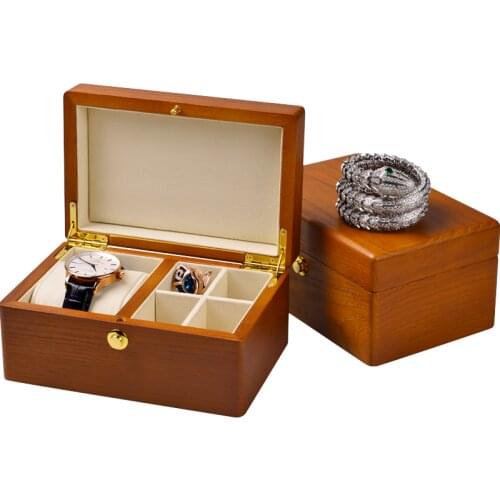 High Quality Solid Wood Single Layer Four Compartment Watch Organizer Jewelry Series Watch Box With Carabiner