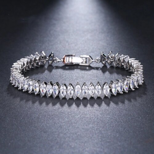 Ekopdee 2021 New Fashion Cut Zircon Crystal Bracelet For Women Clear White Color Cubic Zirconia Bracelets Female Wedding Jewelry