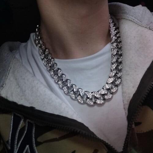 Hip-hop Singer Ice Out Paved with Rhinestones Curb Cuban Chain CZ Bling Rapper Men’s Jewelry Fashion Accessories Cuban Necklace