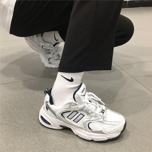 2021 Summer New Mesh Breathable Sneakers Fashion Ladies Casual Shoes Thick Bottom Old Shoes Men and Women Running Shoes