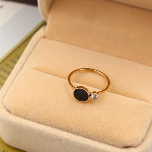 Fashion Brand Stainless Steel Love Crystal Black Shell Round Finger Ring Rose Gold Color Women Girl Wedding Gift