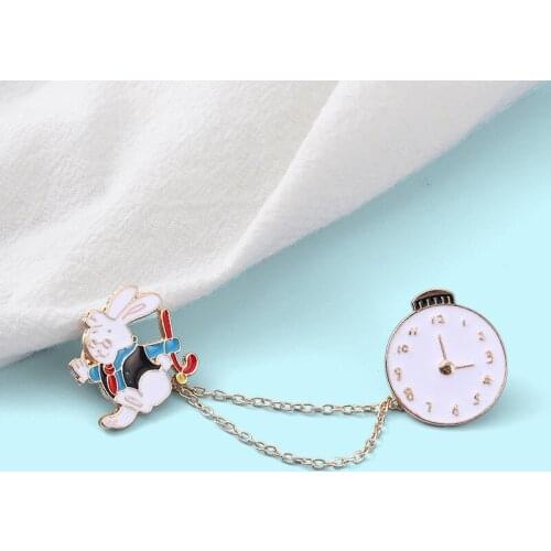 Creative Personality Watch Chain Brooch Cartoon Rabbit Animal Brooch Funny Backpack Badge Rabbit Lapel Pins Cute Enamel Pins