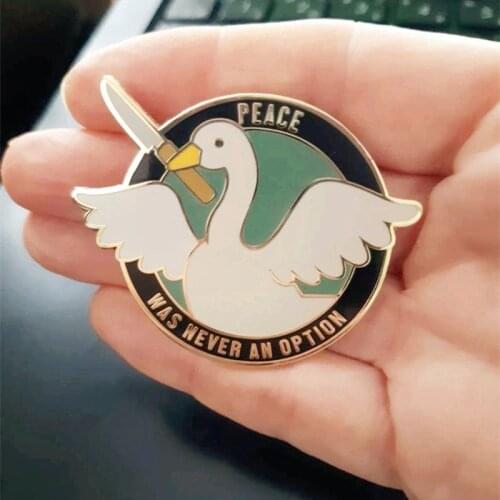 HONK Goose Peace Was Never Option Brooch Pins Enamel Metal Badges Lapel Pin Brooches Jackets Jeans Fashion Jewelry Accessories