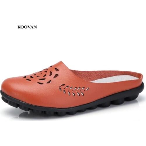 Koovan Womens Slippers 2018 New Leather Female Slippers Flats Casual Comfort Slippers Lazy Shoes Mothers Shoes Flowers Hollow