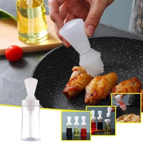 Oil Bottle with Push Type Brush Kitchen Oil Bottle High Temperature Resistant for Outdoor Barbecue TS2 Kitchen Tools Gadgets