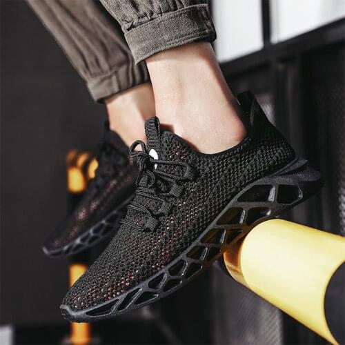 Summer net shoes Korean fashion casual shoes new student board shoes sports shoes mens sports shoes 2021