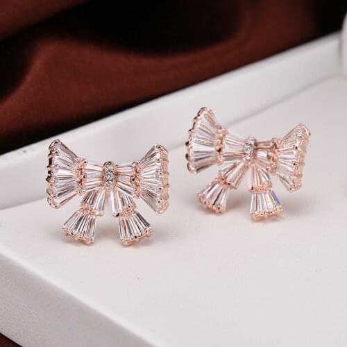 DE327 Street Series Fashion Exquisite Copper Zircon Bow Stud Earrings Girls Gift Evening Woman Jewelry Stud Earrings