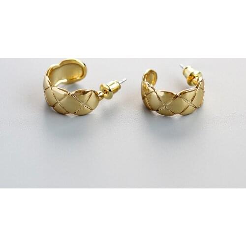 European and American wind retro earrings female geometric metal punk wind retro tide earrings behalf