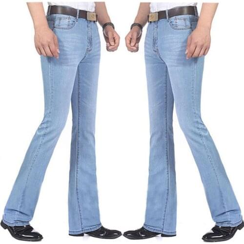 Modelos de primavera y verano pantalones acampanados elásticos de mezclilla azul claro pantalones vaqueros de primavera nuevos p