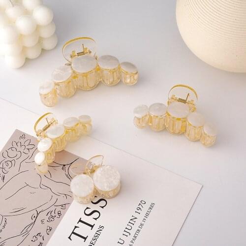 Korean Style Retro Hair Clips Women Geometric Simple Imitation Shell Round Big Hair Claws for Girl Fashion Hair Accessories