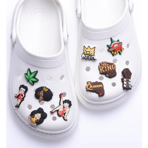 1 PCS Soft PVC Croc Charms Black King Queen BLM shoe Accessories Clog JIBZ Button Decorations Croc JIBZ Buckle Party Gift