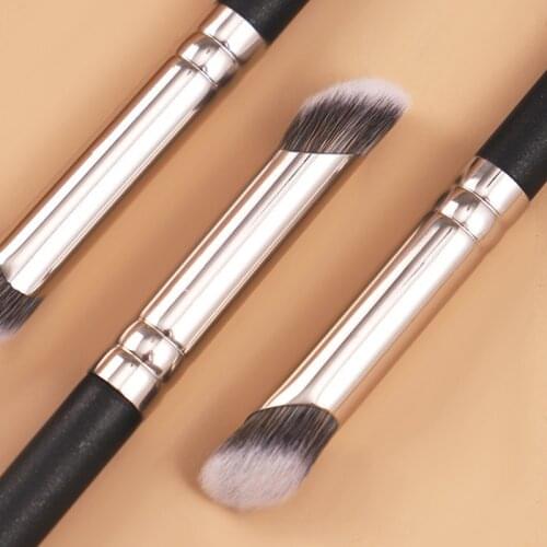 Concealer Perfector Makeup Brush Fingertip Shaped Professional Concealer Cream Liquid Beauty Cosmetics Brush Tool