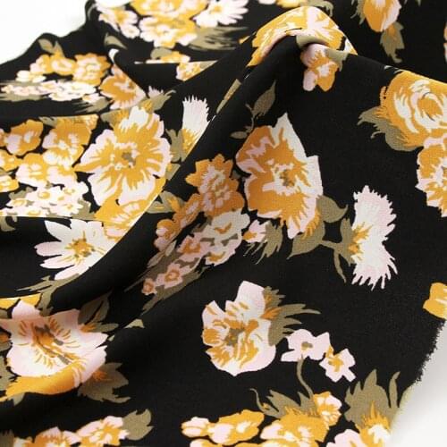 Soft Printed Floral Chiffon Fabric For Top Dress Fashion ,by the meter