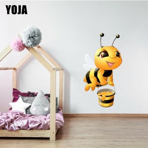 YOJA 25×47.5CM Happy Bee Carrying A Honey Bucket Funny Cartoon Wall Stickers Home Decor Decals 8WS0256
