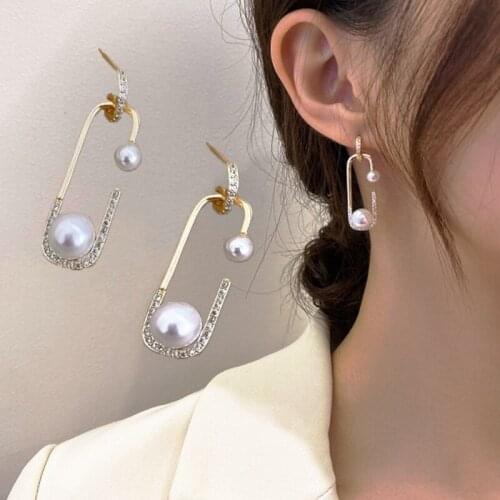 2021 New Love Pearl Stud Earrings for Women Trendy Crystal Love Heart Korean Earring Personality Party Banquet Jewelry Gift