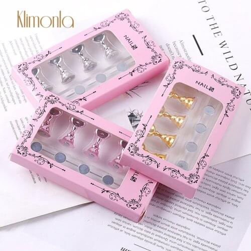 6Pcs/Box Nail Practice Nail Pad Magnet Sucker Showing Shelf Practice Holders Manicure Stand Nail Showing Acrylic Tools Salon