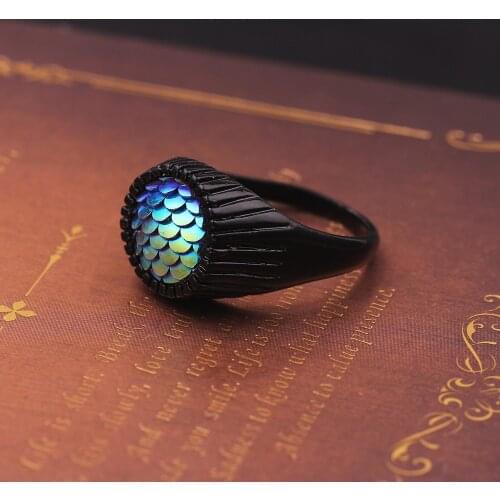 2020 Jason Momoa Aquaman Ring Men DC Superhero Prop Replica Cosplay Jewelry Punk Black Ring Christmas Gift Size 8-12 Rings