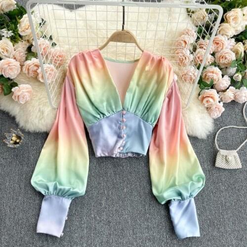 Sweet Ladies Gradient Crop Top 2021 Spring Sexy V-Neck Single-breasted Tunic Blouses Women Lantern Long Sleeve Slim Short Shirts