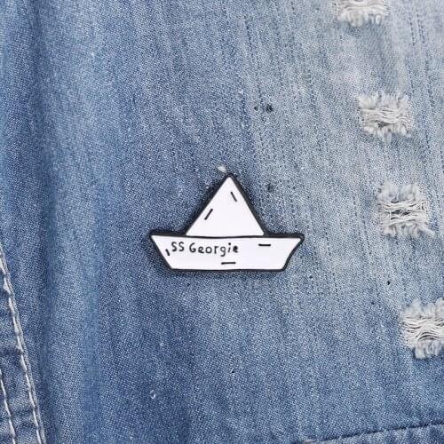 SS Georgie paper boat Enamel badge IT Cartoon origami brooch Paper boat maiden voyage Cowboy lapels pins for women men