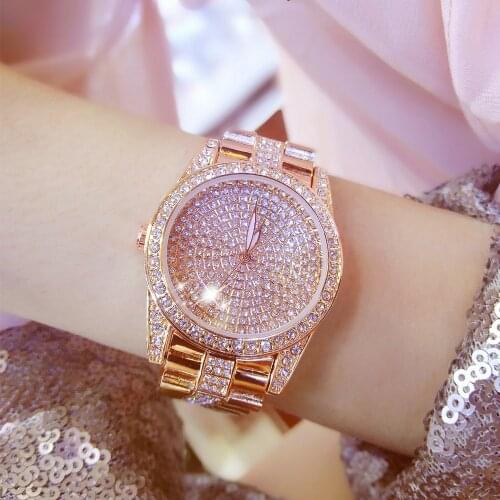 Famous Brand Women Rose Gold Diamond Watch Stylish Men Watch Lady Luxury Sparkly Crystal Gold Shinning Diomand Rhinestone Bangle