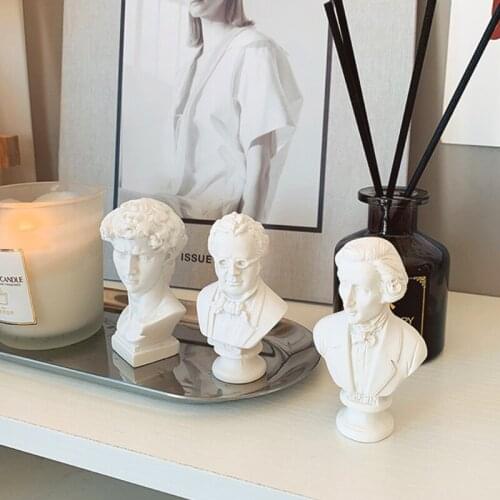 Nordic Literary Artistic Figures Head Desktop Decor Ornaments Gypsum Statue Decor for Home Indoor Creative Desktop Decoration Ar
