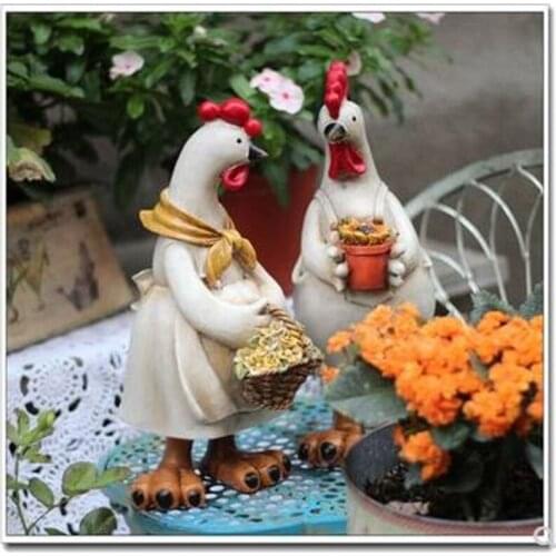 European-style retro animal chicken statue model ornaments, home garden villa gardening decoration crafts, holiday gifts