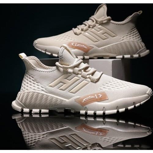 Spring Trend Style Mens Casual Shoes 2021 New Fashion Breathable Mesh Light Personality Sneakers Flying Weaving Tenis Masculino