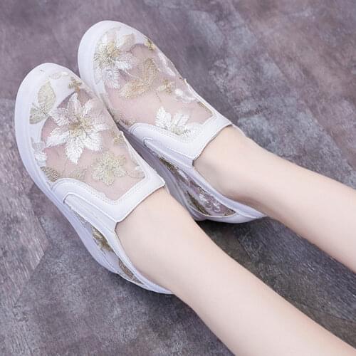 Embroidery Women Shoes 2021 Platform Wedges Shoes for Women Casual Shoes Summer Spring Loafers White Black Wedge Heel Sneaker