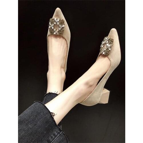 2021 spring and autumn new ladies pointed toe all-match Korean mid-heel single shoes fashion rhinestone high heels