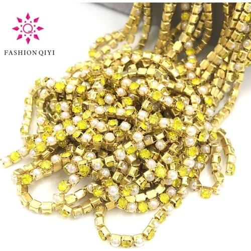 5 yards 2mm Gold base Lemon yellow glass crystal rhinestones pearls with claw sew on cup chain diy wedding clothing accessories