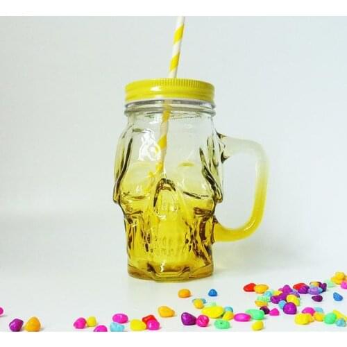 GLASS SKULL DESIGN 16OZ WITH HANDLE BOTTLE