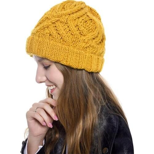 Knitted hat women winter round face wild soft thick wool hat fashion autumn and winter hat European and American hats