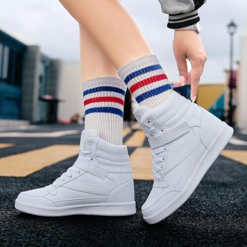 White Soft Fashion Autumn and Winter Women Snow Boots Brands Female Lncrease In Height Boots Comfortable Casual Footwears Hot