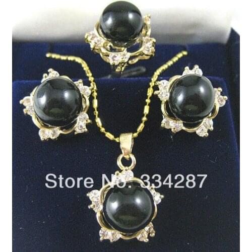 Exquisite green jades black agates pendant Necklace ring earring/set
