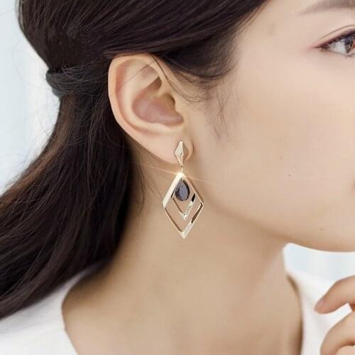 New style long earrings Korean style long tassel temperament long earrings female fashion personality wild exaggerated earrings