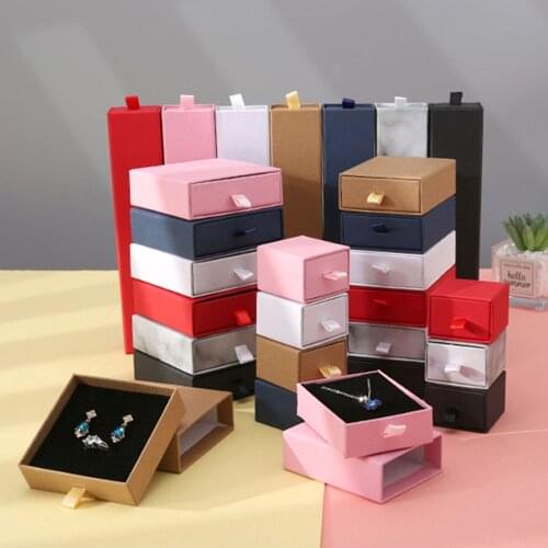 Fashion Classic Jewelry Boxes Ring Earring Necklace Carton Present Gift Box Case Packaging Jewelry Accessories