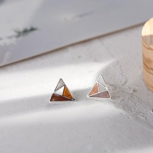 Korean Geometric Wood Grain Dripping Triangle Stud Earrings for Women Party New Fashion Jewelry Wholesale