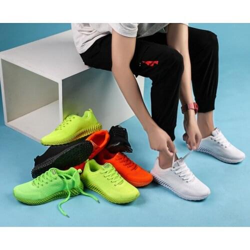 Mens shoes new leisure shoes in spring and summer Lovers fly mesh upper fashionable breathable comfortable rubber sole shoegv