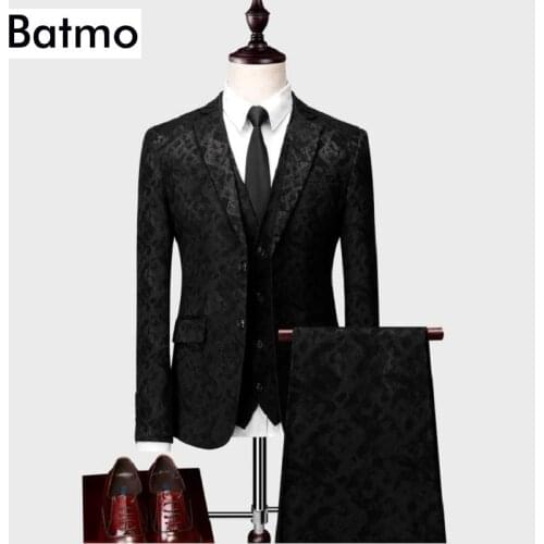 Batmo 2018 new arrival high quality print casual suits men ,mens casual printed black suits ,jacket+pants+vest 991