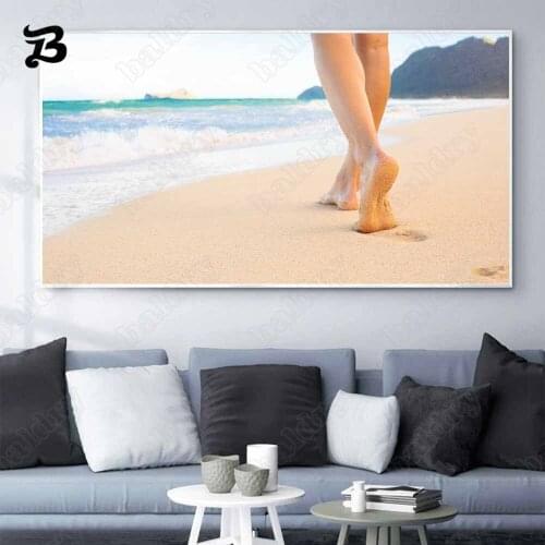 Figure Oil Painting Walking By The Sea Beach Beautiful Legs Wall Art Canvas Painting Wall Pictures for Living Room Home Decor