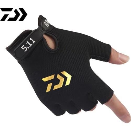 2021 New Daiwa Gloves Camouflage Half Fishing Gloves Breathable Hunting Anti-Slip Outdoor Camping Cycling Finger Sport Gloves