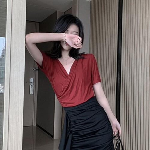 Slim Design V-neck T Shirt Sexy Short Sleeve Solid Color Tee Women Wrapped Fashion Trendy Tshirt