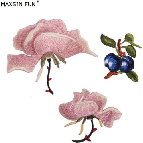 10pcs/lot Cheap pink flowers Patches Clothing Embroidery clothes stickers Applique plants sticker DIY Clothing Accessories