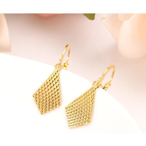 18 K Pure Solid Fine G/F Yellow Gold Earring Real Italy Flash resplendent Fashion arrival rhombus elegant