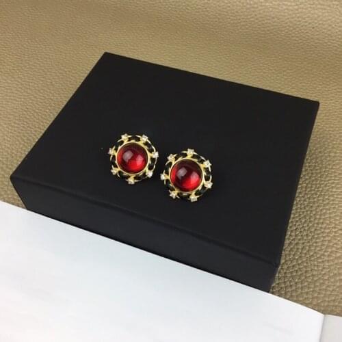 YPAY8 Hot Brand Pure Vitage Earrings Flower Earrings Luck Clover Design Wedding Party Red stone Stud Earrings Jewelry